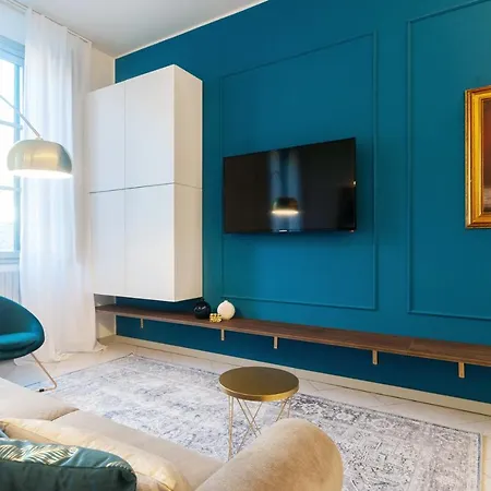 Vittani Palace - The Blue Apartment *