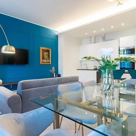 Vittani Palace - The Blue Apartment