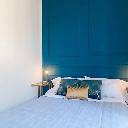 Vittani Palace - The Blue Apartment *