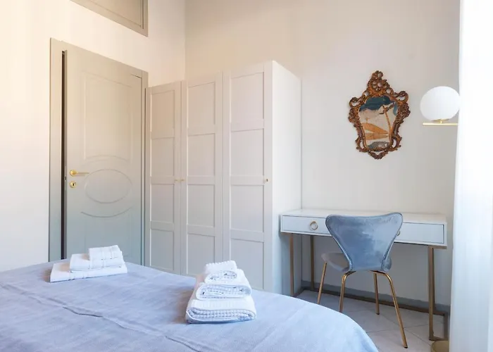 Vittani Palace - The Blue *