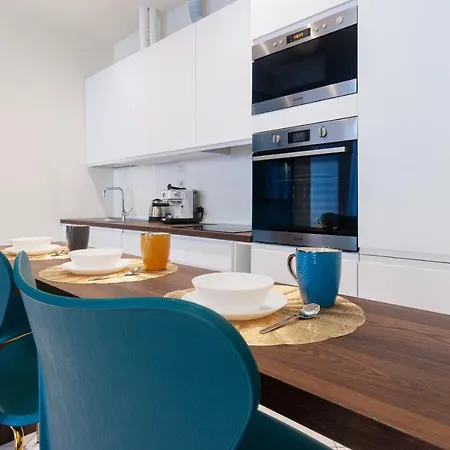 Vittani Palace - The Blue Como