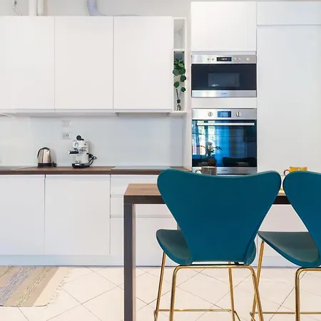 Vittani Palace - The Blue Côme